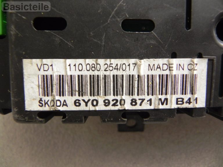 Skoda Fabia 6Y `05 benzīna spidometra spidometra spidometra instrumentu klasteris 6Y0920871M