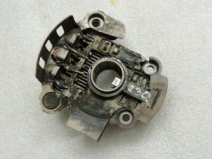 Mitsubishi Subaru ģeneratora ģeneratora taisngrieža suku turētājs