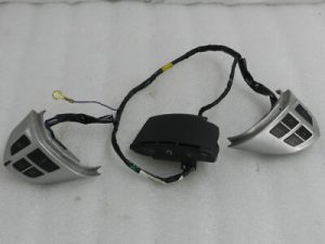 Mitsubishi Outllander II Citroen C CROSSER Stūres rata daudzfunkciju slēdzis