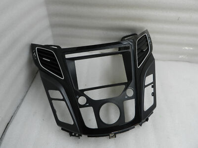 Hyundai i40 radio air nozzle frame cover Trim 847403Z340YHG