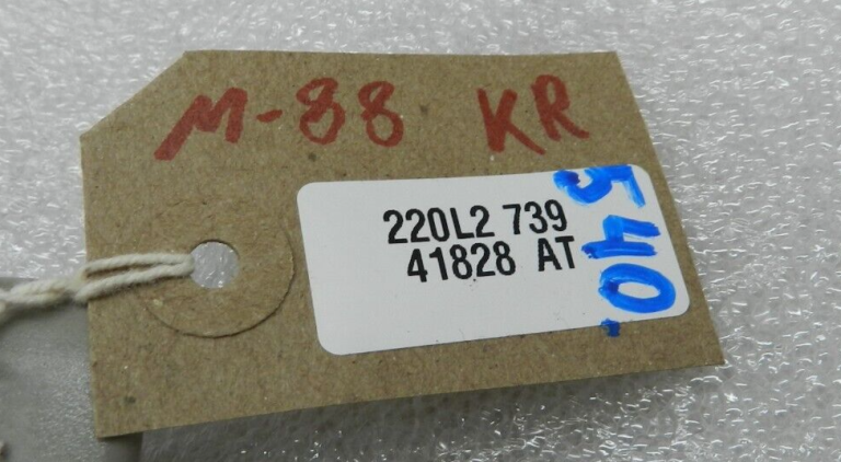 Mazda CX-7 Saules aizsarglīdzeklis kreisais EG21-69-32034