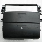 Kia Sorento CR oriģināls centrālās konsoles glabāšanas nodalījums 84570-3E000-PH