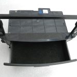 Kia Sorento CR oriģināls centrālās konsoles glabāšanas nodalījums 84570-3E000-PH