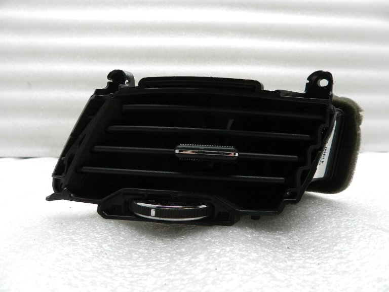 Kia Sportage III MK3 oriģināls ventilācijas režģis kreisais
