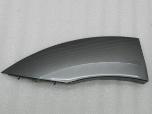 Kia Sorento oriģināls aizmugurējais dubļusargs IM labajā pusē, titāna sudraba metālisks krāsojums