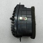 Kia Sorento oriģinālās ventilācijas restes kreisajā centrālajā pusē