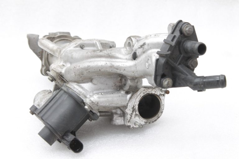 Oriģinālais Renault Kangoo II 1.5 dCi EGR vārsta izplūdes gāzu dzesētājs 147102974R, 7701060994
