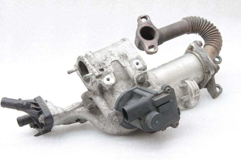 Oriģinālais Renault Kangoo II 1.5 dCi EGR vārsta izplūdes gāzu dzesētājs 147102974R, 7701060994