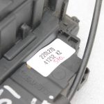 Oriģinālais Renault Kangoo II aizmugurējo durvju slēdzene aizmugurējā kreisā 8200542399