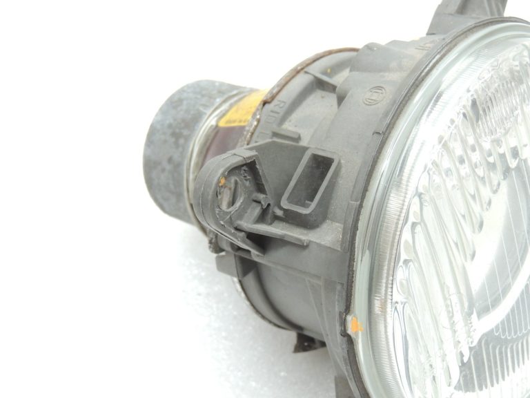 Oriģinālie BMW E34 Halogen Bosch tuvās gaismas lukturi 1305300058 1305211901
