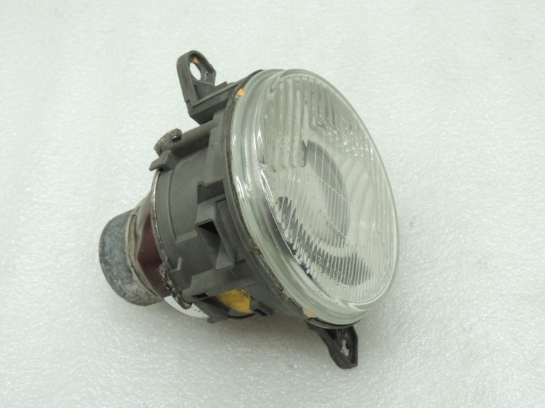 Oriģinālie BMW E34 Halogen Bosch tuvās gaismas lukturi 1305300058 1305211901