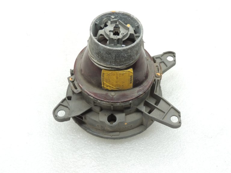Oriģinālie BMW E34 Halogen Bosch tuvās gaismas lukturi 1305300058 1305211901