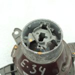 Oriģinālie BMW E34 Halogen Bosch tuvās gaismas lukturi 1305300058 1305211901