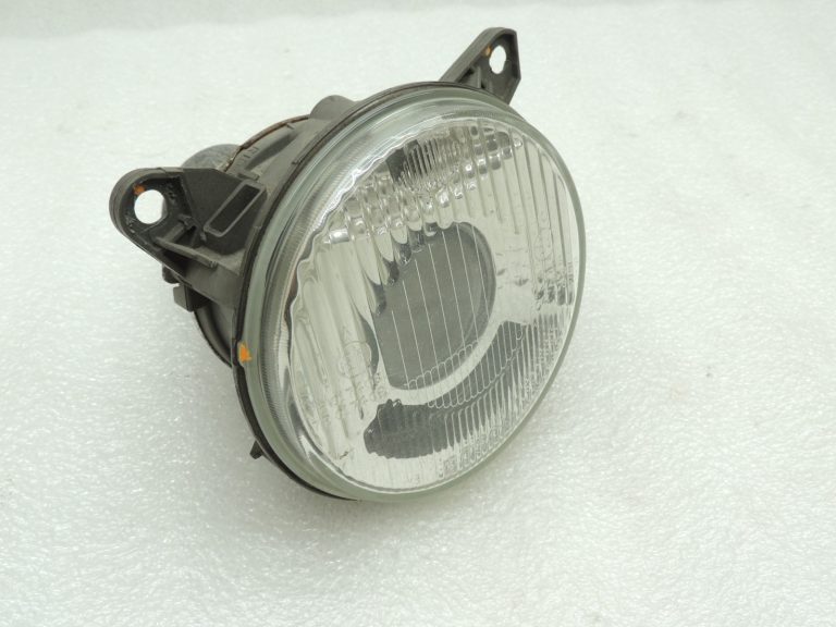 Oriģinālie BMW E34 Halogen Bosch tuvās gaismas lukturi 1305300058 1305211901