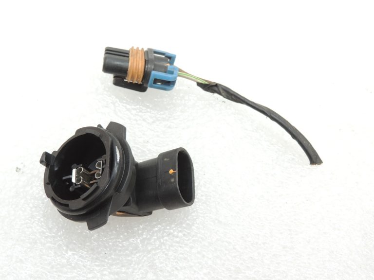 Oriģinālais BMW E39 facelift ksenona lukturu tālās gaismas spuldzes turētājs 63126904051