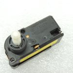Priekšējo lukturu LWR priekšējo lukturu izlīdzināšanas servomotors Bosch 0307853324
