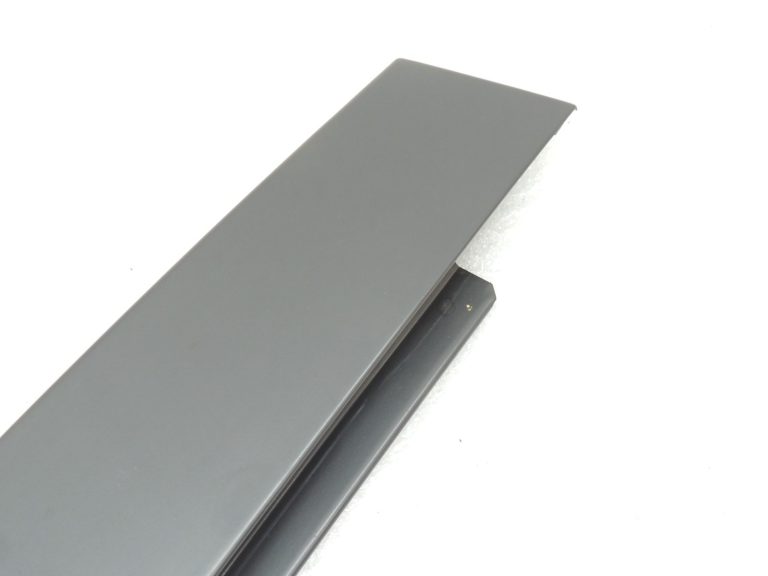 Opel Zafira C Aizmugurējais kreisais durvju panelis Ārējais vāks 13260098