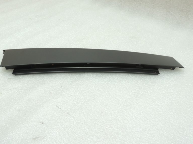Opel Zafira C Aizmugurējais kreisais durvju panelis Ārējais vāks 13260098