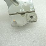 Opel Zafira C Priekšējais kreisais dubļusarga kronšteins GEV 13282439