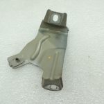 Opel Zafira C Priekšējais kreisais dubļusarga kronšteins GEV 13282439