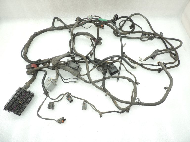 Opel Zafira C 2,0CDTi B16DTH Dzinēja nodalījuma elektroinstalācijas krosne 13382168 Dzinēja nodalījuma elektroinstalācijas krosne