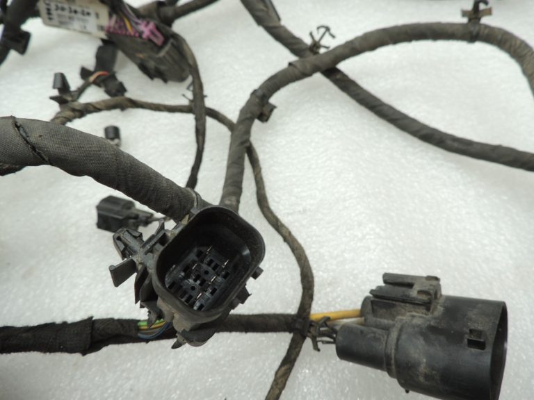 Opel Zafira C 2,0CDTi B16DTH Dzinēja nodalījuma elektroinstalācijas krosne 13382168 Dzinēja nodalījuma elektroinstalācijas krosne