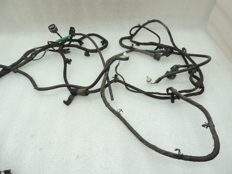 Opel Zafira C 2,0CDTi B16DTH Dzinēja nodalījuma elektroinstalācijas krosne 13382168 Dzinēja nodalījuma elektroinstalācijas krosne