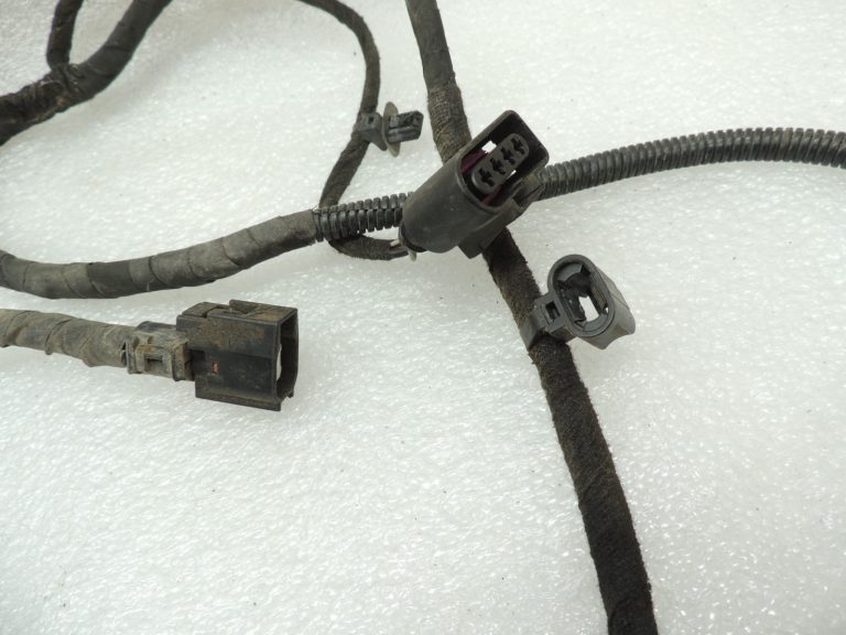 Opel Zafira C 2,0CDTi B16DTH Dzinēja nodalījuma elektroinstalācijas krosne 13382168 Dzinēja nodalījuma elektroinstalācijas krosne