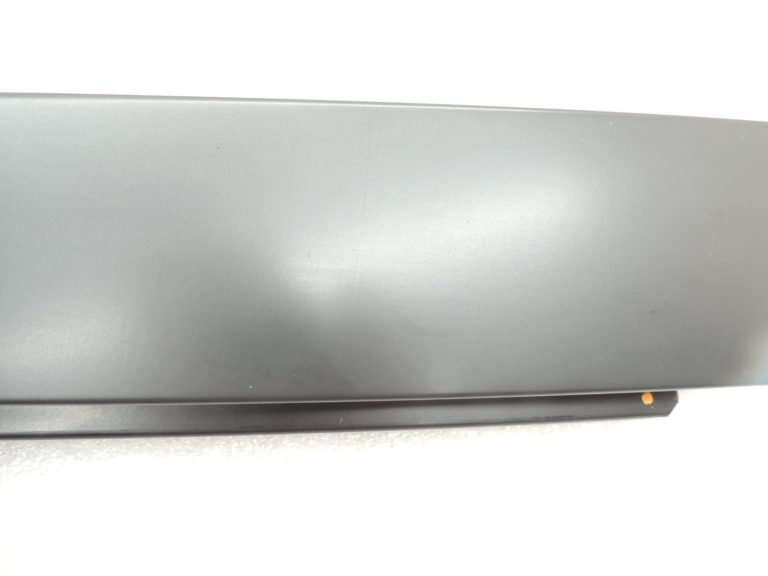 Opel Zafira C Aizmugurējais labās puses durvju panelis Pārsegs ārpusē 13260099
