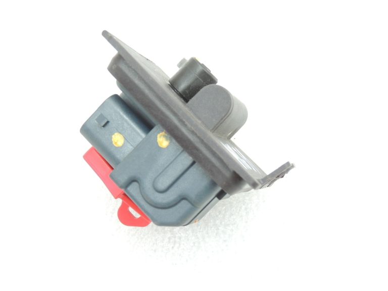 Mercedes Benz W176 W246 W205 degvielas uzpildes vāka bloķēšanas mehānisms A0008207703