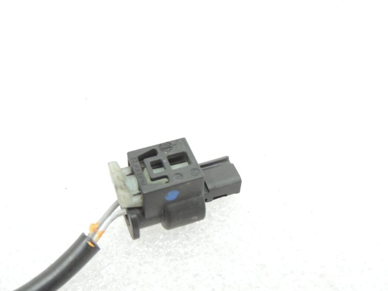 Oriģinālais Mercedes Benz C220d 651.921 Izplūdes gāzu temperatūras sensors A0009059705
