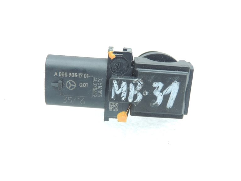 Mercedes C-klases W205 bremžu pastiprinātāja spiediena sensors A0009051701
