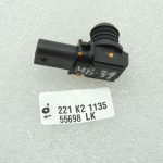 Mercedes C-klases W205 bremžu pastiprinātāja spiediena sensors A0009051701