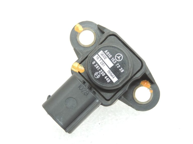 Oriģinālais Mercedes Benz C220d 65OE Mercedes1.921 Paaugstināta spiediena sensors MAP sensors A0101537228