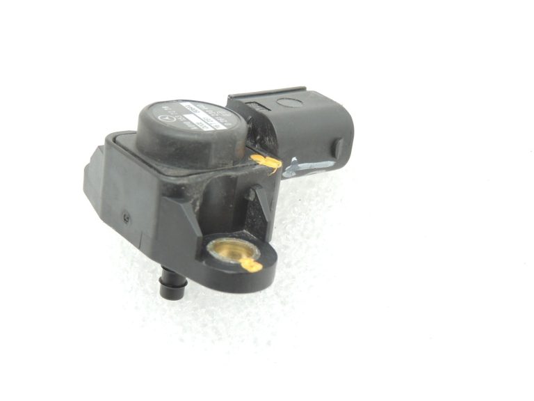 Oriģinālais Mercedes Benz C220d 65OE Mercedes1.921 Paaugstināta spiediena sensors MAP sensors A0101537228