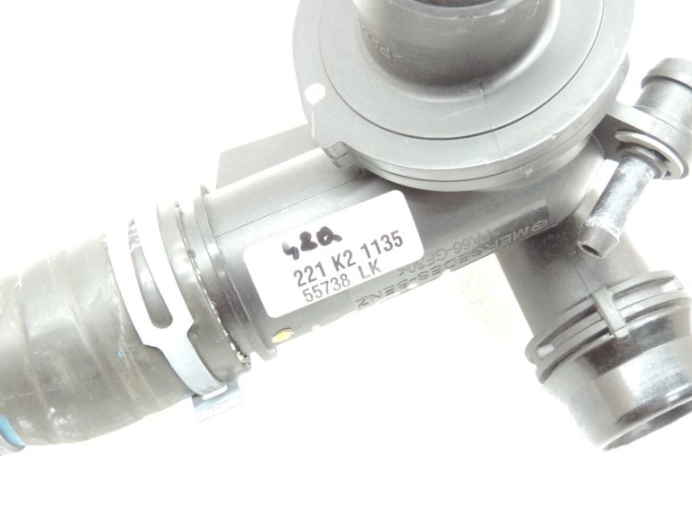 Oriģinālais Mercedes Benz C220d 651.921 termostata korpuss Termostats A6512001300