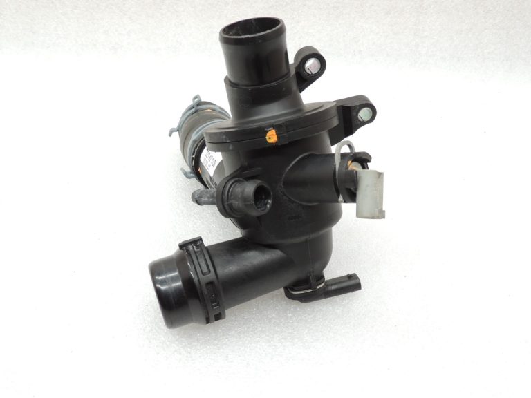 Oriģinālais Mercedes Benz C220d 651.921 termostata korpuss Termostats A6512001300