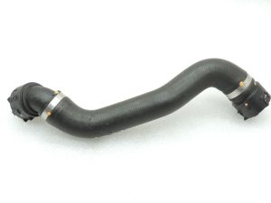 OE Mercedes Benz C220d 651.921 Water hose coolant hose A2055013182
