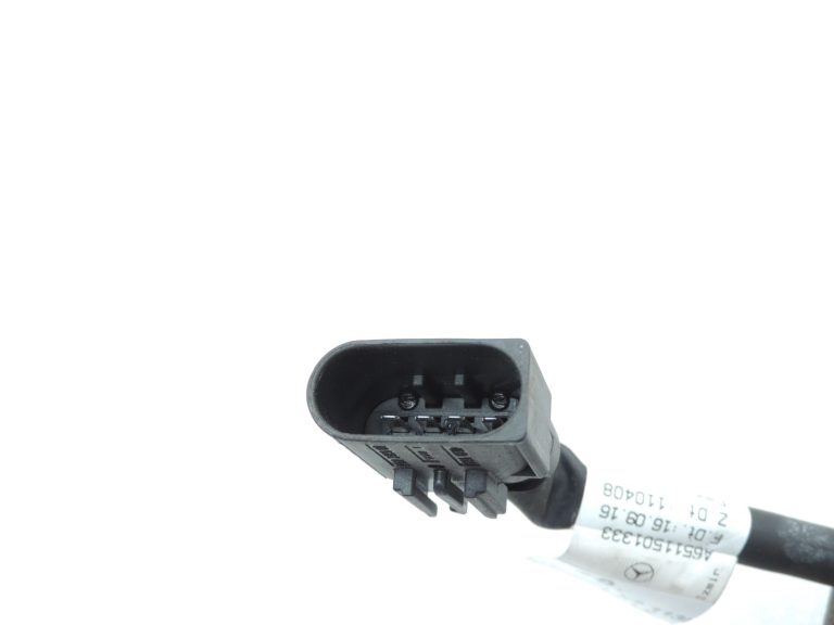 Oriģinālās Mercedes Benz OM651 oriģinālās vadu instalācijas kvēlspuldzes A6511501333