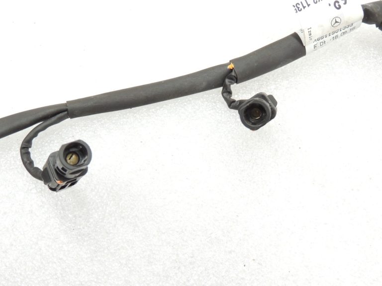 Oriģinālās Mercedes Benz OM651 oriģinālās vadu instalācijas kvēlspuldzes A6511501333