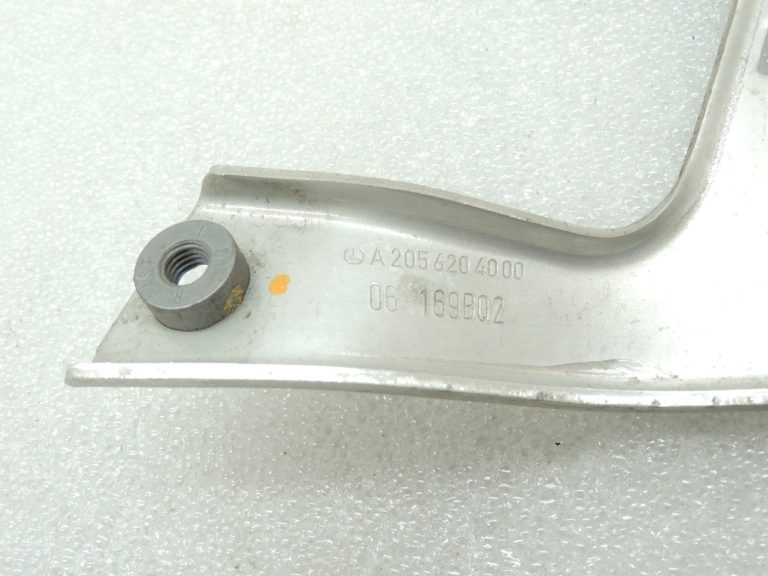 Oriģinālais Mercedes Benz W205 radiatora balsts priekšējais kreisais 2056204000