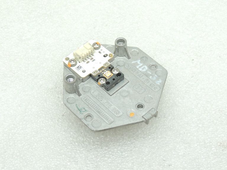 Oriģinālais Mercedes C-klases W205 priekšējo lukturu LED modulis 1305715263