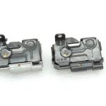 Oriģinālā aprīkojuma Mercedes W205 C63 AMG dzinēja pārsega bloķēšanas komplekts kreisais + labais A2048800260