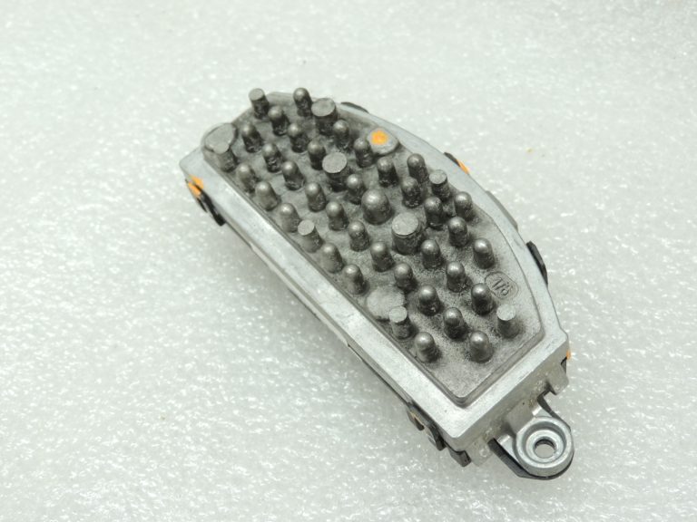 Renault Espace V MK5 JR sildītāja ventilatora vadības rezistors 271505535R