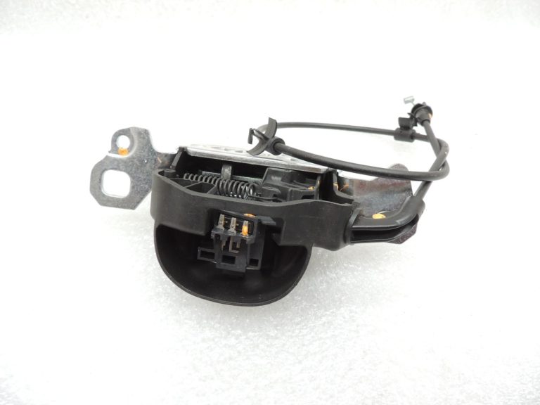 Oriģinālā aprīkojuma Mercedes Benz W205 aizmugurējo sēdekļu solu fiksators A2059200476
