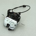Oriģinālā aprīkojuma Mercedes Benz W205 aizmugurējo sēdekļu solu fiksators A2059200476