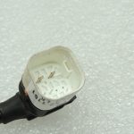 Oriģinālā Mercedes Benz W205 bremžu suporta instalācija aizmugurējā labajā pusē A2055404006