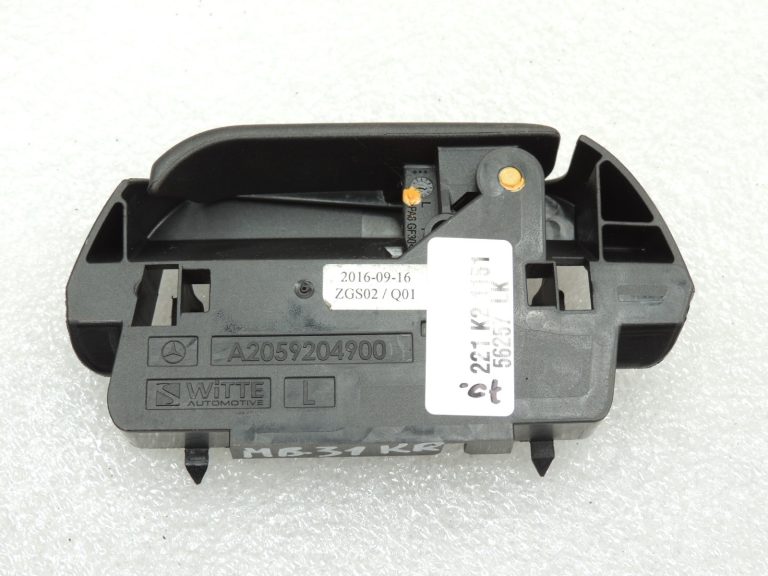 Oriģinālais Mercedes Benz W205 atzveltnes atbrīvošanas rokturis kreisajā pusē A2059204900