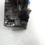 Oriģinālā Mercedes Benz W205 aizmugurējo kreiso durvju slēdzene A0997309500