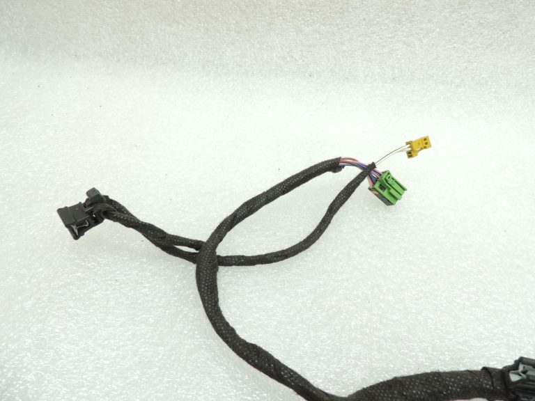 Mercedes Benz W205 Durvju instalācija aizmugurējā kreisā vai labā pusē A2055401242